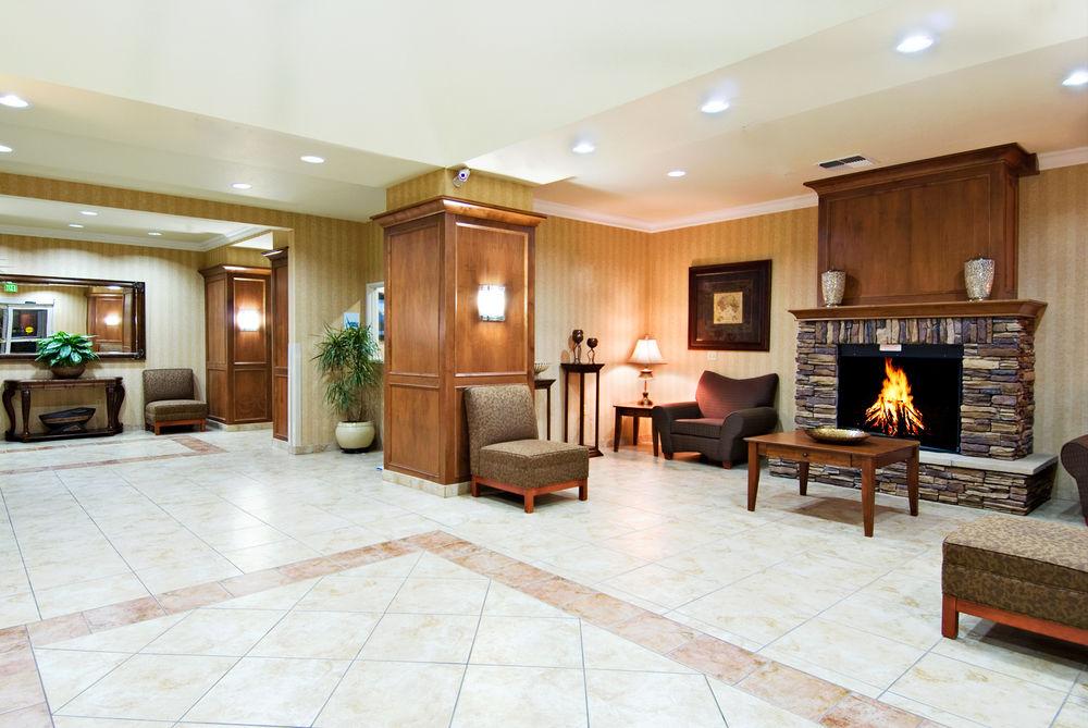 Holiday Inn Express & Suites Klamath Falls Central By Ihg Exteriér fotografie