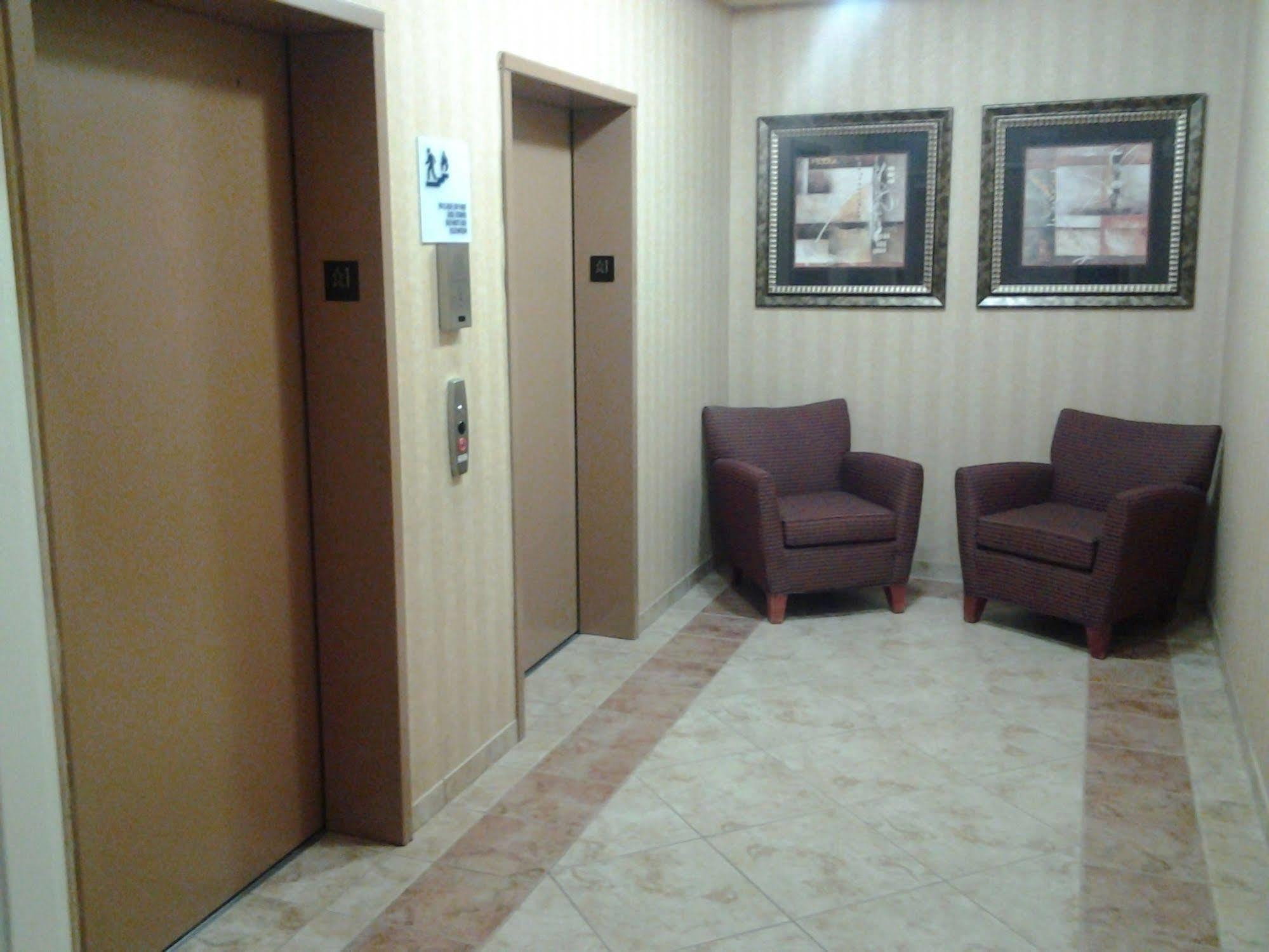 Holiday Inn Express & Suites Klamath Falls Central By Ihg Exteriér fotografie