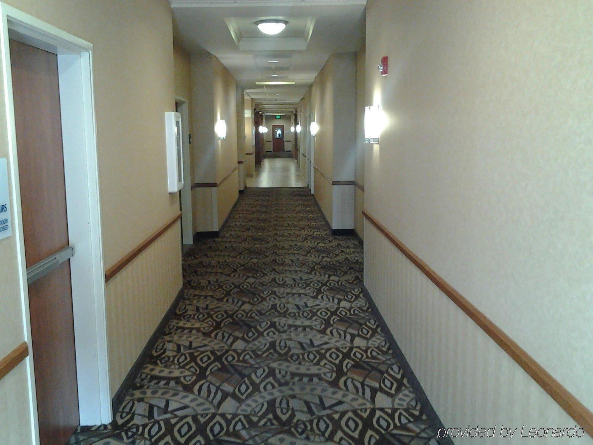 Holiday Inn Express & Suites Klamath Falls Central By Ihg Exteriér fotografie